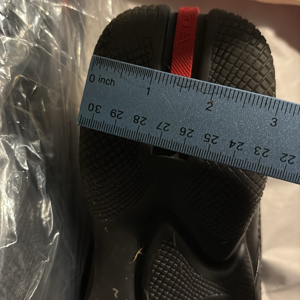 Size 11 Men’s Prada shoes - Picture 10 of 10